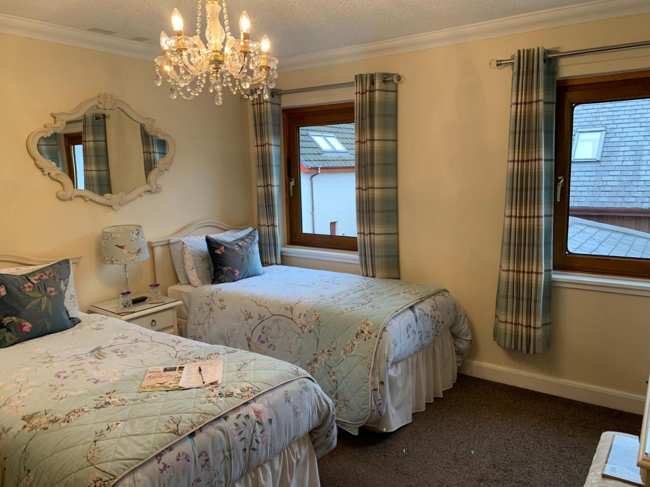 Westcourt Bed & Breakfast Fort William Zewnętrze zdjęcie